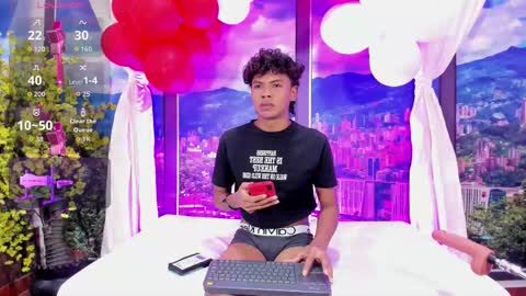 miltondelis online show from September 30, 3:02 am