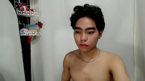 mingkla_man online show from March 27, 5:55 am