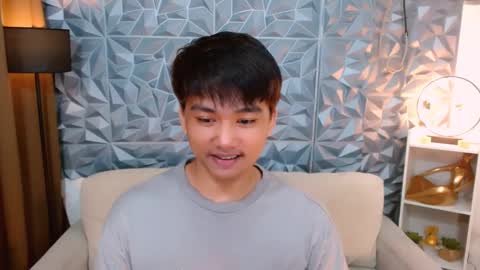 Snapshot of mister_officer chatting on February 28, 9:15 am SAINT SACHI  will make your day  online show from February 28, 9:15 am