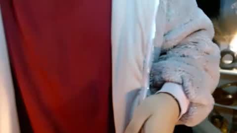 Snapshot of mister_officer chatting on December 9, 9:39 am SAINT SACHI  will make your day  online show from December 9, 9:39 am