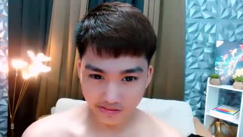 Snapshot of mister_officer chatting on September 15, 6:48 am SAINT SACHI  will make your day  online show from September 15, 6:48 am