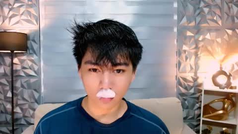 Snapshot of mister_officer chatting on December 15, 1:43 pm SAINT SACHI  will make your day  online show from December 15, 1:43 pm