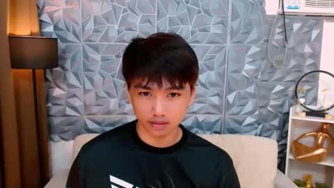 Snapshot of mister_officer chatting on March 4, 7:41 am SAINT SACHI  will make your day  online show from March 4, 7:41 am