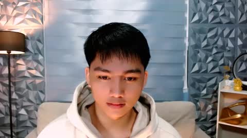 Snapshot of mister_officer chatting on December 25, 9:43 pm SAINT SACHI  will make your day  online show from December 25, 9:43 pm
