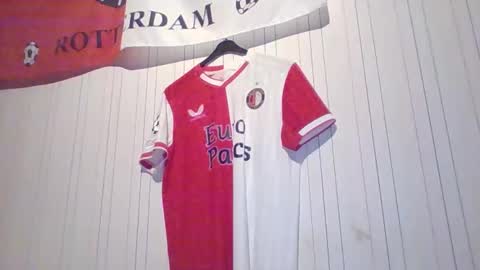 mitta93 online show from September 28, 11:03 pm