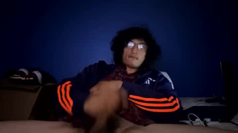 mochaandcreme online show from December 28, 7:22 am