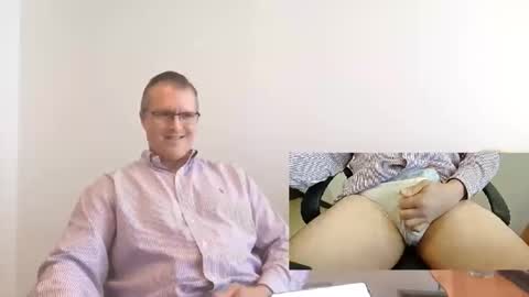 Moe online show from October 7, 5:28 pm