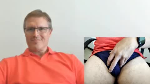 Moe online show from February 17, 6:59 pm