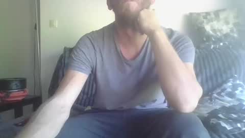 Snapshot of mohican69hot chatting on October 5, 2:21 pm mohican69hot online show from October 5, 2:21 pm