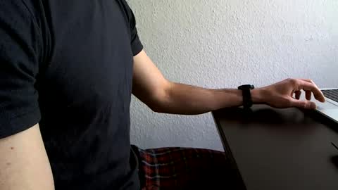 mollypepe online show from March 11, 11:33 am