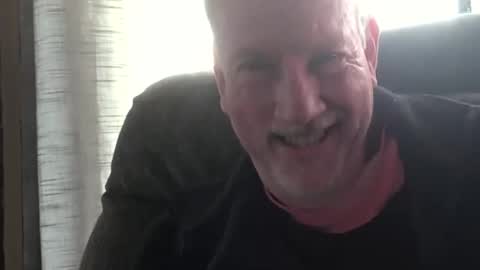 Monkee Dance online show from December 22, 9:31 pm