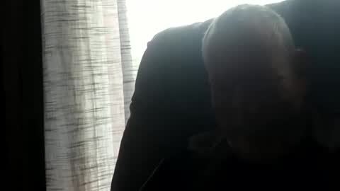 Monkee Dance online show from March 5, 7:17 pm