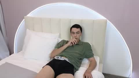 Stan online show from November 21, 8:35 am