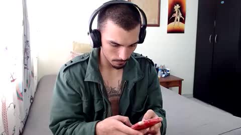 Snapshot of morbidangel08 chatting on February 24, 1:10 pm Abelardo online show from February 24, 1:10 pm