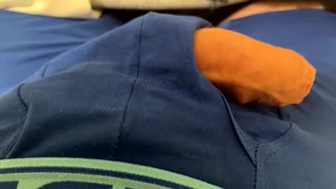 Me online show from November 22, 6:46 am