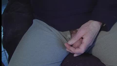 moreorless5 online show from December 5, 6:24 pm