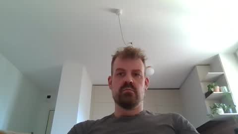 morritz online show from April 27, 2:57 pm