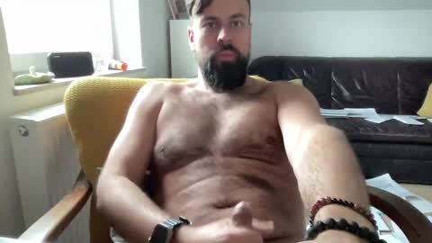 Snapshot of morty87geil chatting on January 29, 8:51 am morty87geil online show from January 29, 8:51 am
