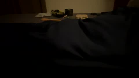 Sequoia-Cocked Hombre de Sur online show from December 22, 12:57 pm