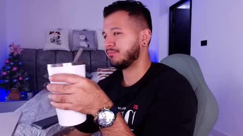 MIKEE online show from January 9, 3:12 am