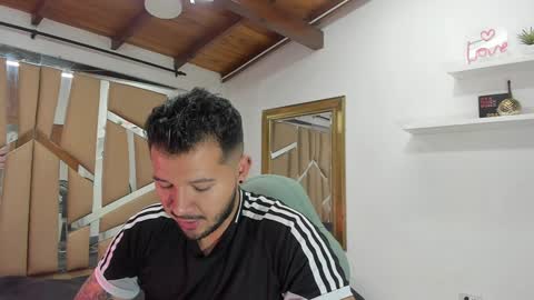 MIKEE online show from January 16, 3:02 am