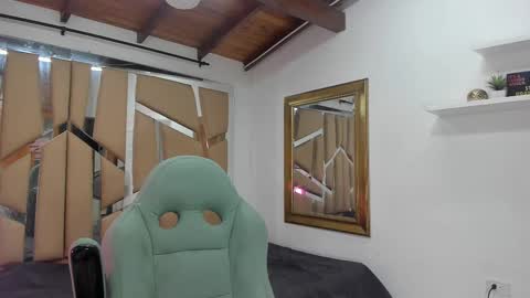 MIKEE online show from February 17, 3:15 am