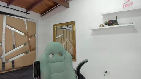 MIKEE online show from February 12, 3:07 am