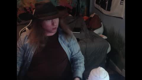 mr_strawberry online show from November 8, 10:51 am