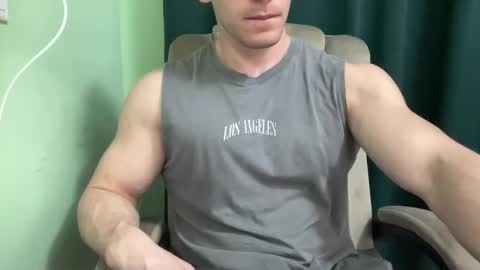 Mrbiceps23 online show from December 15, 1:11 pm