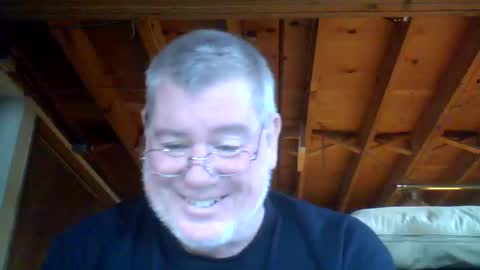 mrblade666 online show from December 7, 2:35 pm