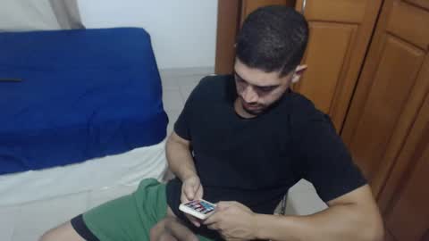 Snapshot of mrcum24 chatting on January 11, 12:22 am Will online show from January 11, 12:22 am