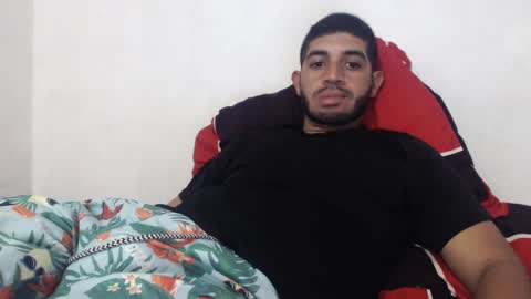 Snapshot of mrcum24 chatting on January 18, 1:01 am Will online show from January 18, 1:01 am