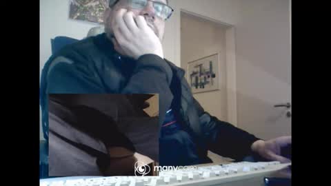 MrJohnsen1975 online show from February 14, 4:57 pm