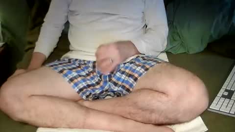 mrericsmith  email hidnnn online show from March 22, 4:34 pm