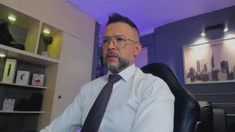 MrFrank. online show from November 19, 12:05 pm