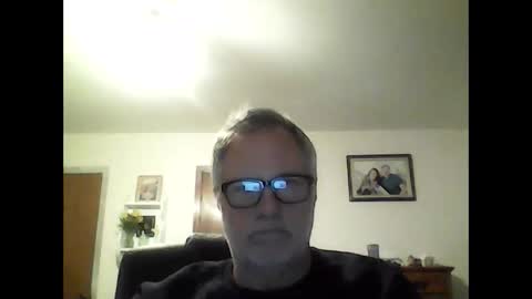 mrgdguy online show from December 4, 7:10 pm