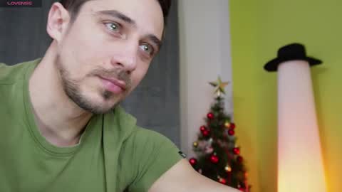 juan luis online show from December 19, 7:29 pm