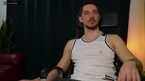 juan luis online show from February 14, 9:10 pm