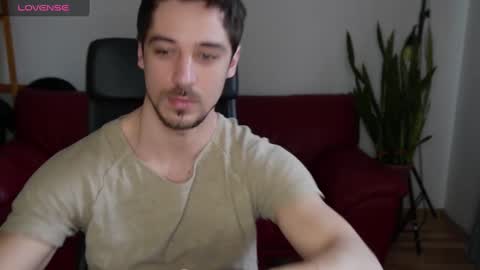 juan luis online show from February 4, 7:18 am