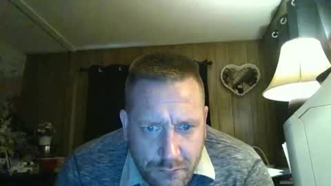 mrmarleymar39 online show from February 19, 8:49 pm