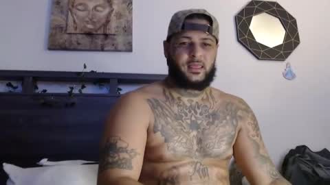 mrnineinch1995 online show from April 23, 2:38 am