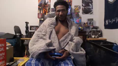 mrsoonicexrated online show from December 5, 6:20 am