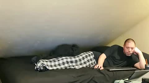 Snapshot of mrxhere chatting on January 13, 7:42 pm mrxhere online show from January 13, 7:42 pm