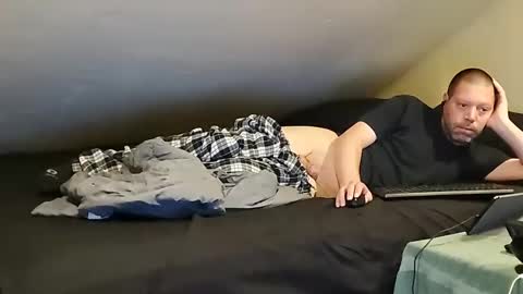 Snapshot of mrxhere chatting on January 27, 3:28 pm mrxhere online show from January 27, 3:28 pm