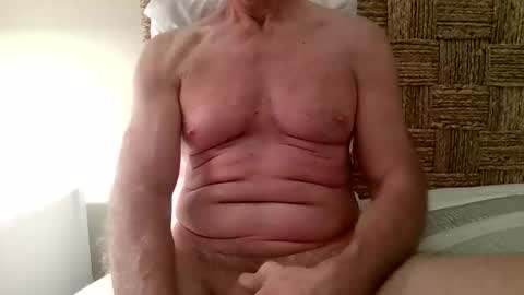 mtilson online show from April 19, 2:33 am