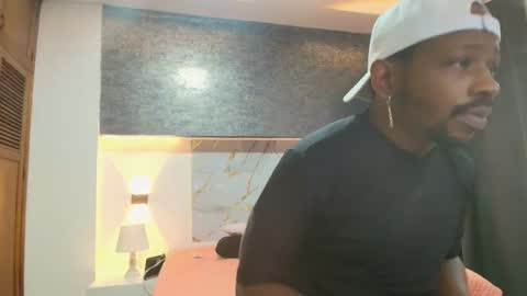 Muller Asher online show from November 7, 3:10 am