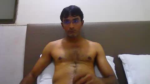 Snapshot of mumbaimonster8inch chatting on September 22, 11:43 am rajesh engineer online show from September 22, 11:43 am