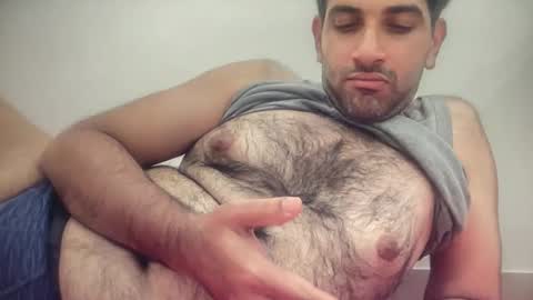 munnabobby2008 online show from December 17, 10:22 am