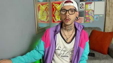 murdok  online show from October 26, 5:31 am