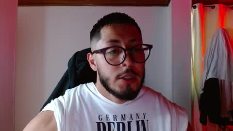 David Big online show from October 8, 4:22 pm